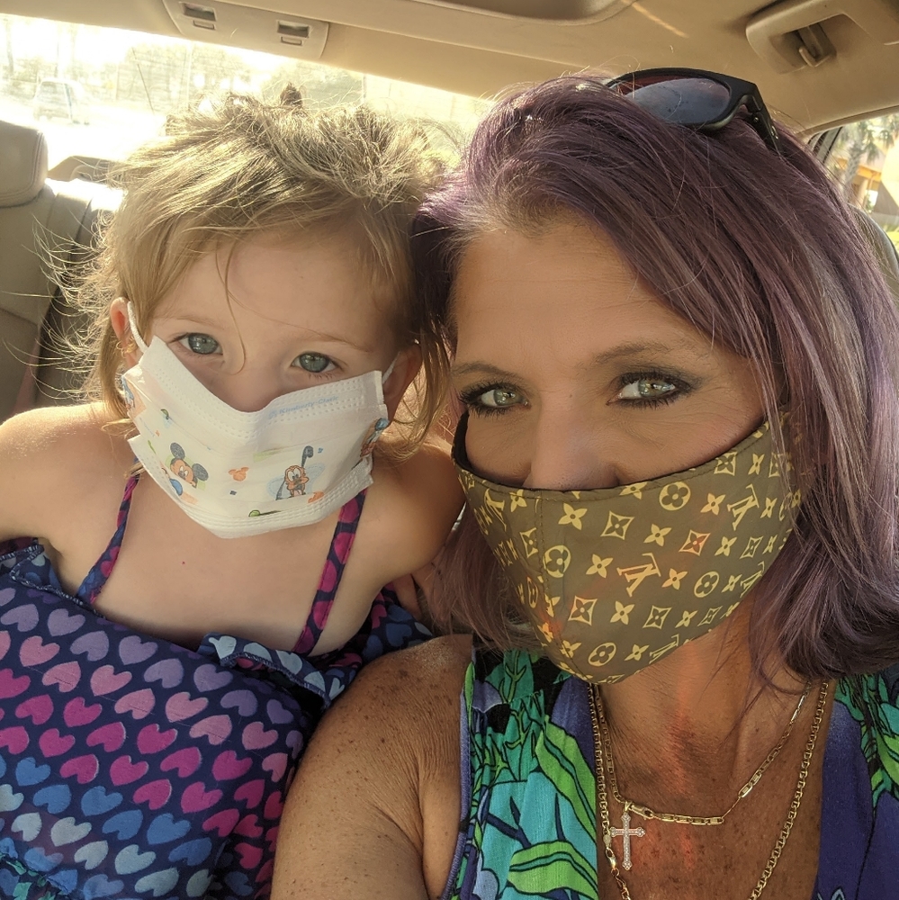 Meet your Posher, Tika